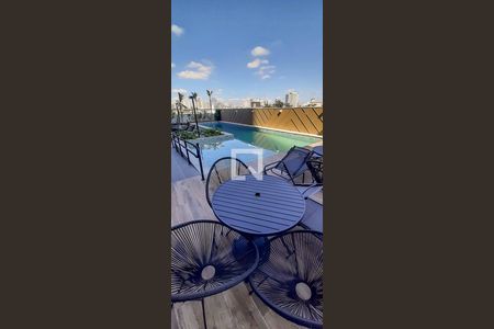 Apartamento à venda com 40m², 2 quartos e 1 vaga Apartamento à venda com 40m², 2 quartos e 1 vagaÁrea comum - Piscina