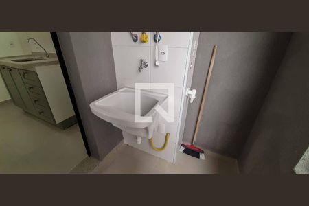Apartamento à venda com 40m², 2 quartos e 1 vaga Apartamento à venda com 40m², 2 quartos e 1 vagaÁrea de Serviço