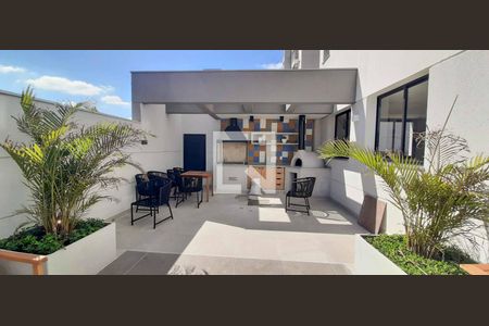 Apartamento à venda com 40m², 2 quartos e 1 vaga Apartamento à venda com 40m², 2 quartos e 1 vagaChurrasqueira do Salão de Festa