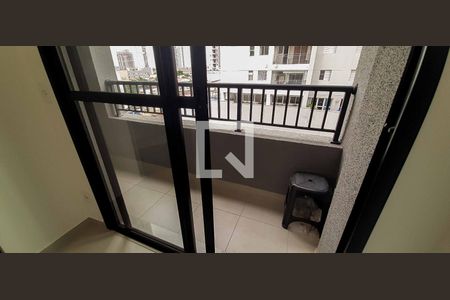 Apartamento à venda com 40m², 2 quartos e 1 vaga Apartamento à venda com 40m², 2 quartos e 1 vagaSacada