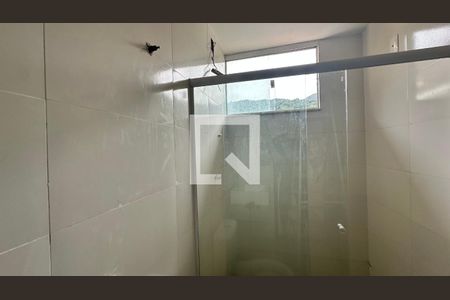 Casa de condomínio à venda com 220m², 2 quartos e 1 vagaBanheiro quarto 1