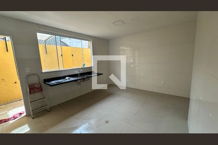 Casa de condomínio à venda com 220m², 2 quartos e 1 vagaCozinha