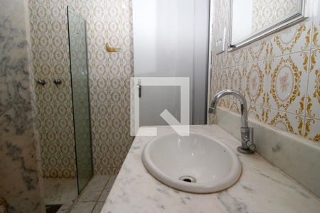 Apartamento à venda com 180m², 4 quartos e 2 vagasBanheiro do Quarto 2