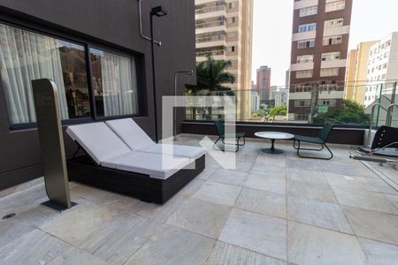 Studio para alugar com 26m², 1 quarto e sem vagaÁrea comum - Piscina