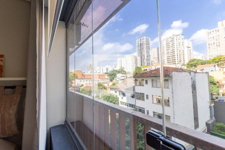 Varanda de kitnet/studio para alugar com 1 quarto, 26m² em Perdizes, São Paulo