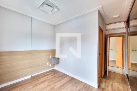 Suíte de apartamento para alugar com 2 quartos, 75m² em Parque Residencial Aquarius, São José dos Campos