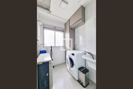 Apartamento para alugar com 75m², 2 quartos e 2 vagas Apartamento para alugar com 75m², 2 quartos e 2 vagasCozinha / Lavanderia