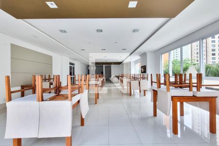 Apartamento para alugar com 75m², 2 quartos e 2 vagas Apartamento para alugar com 75m², 2 quartos e 2 vagasÁrea comum - Salão de festas