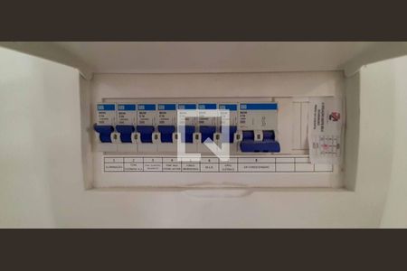 Apartamento à venda com 47m², 2 quartos e 1 vaga Apartamento à venda com 47m², 2 quartos e 1 vagaQuadro de Luz