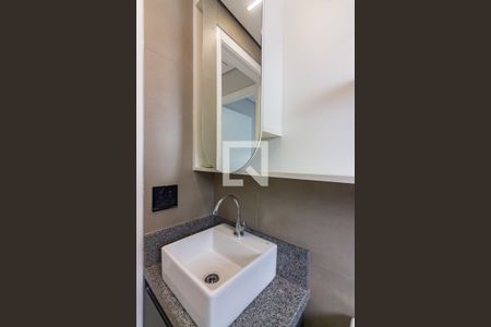 Banheiro de apartamento para alugar com 2 quartos, 58m² em São Pedro, Osasco