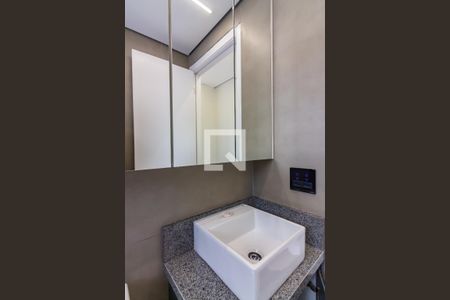 Banheiro da Suíte de apartamento para alugar com 2 quartos, 58m² em São Pedro, Osasco