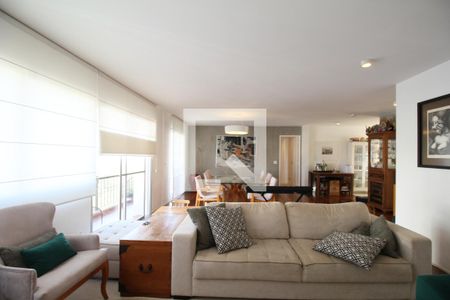 Apartamento para alugar com 146m², 3 quartos e 3 vagasSala