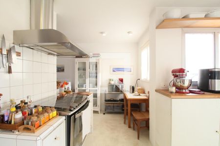 Apartamento para alugar com 146m², 3 quartos e 3 vagasCozinha