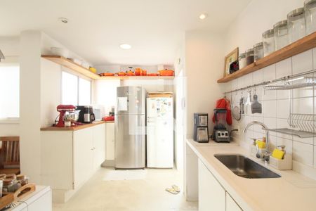 Apartamento para alugar com 146m², 3 quartos e 3 vagasCozinha