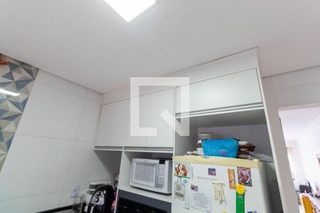 Casa à venda com 115m², 2 quartos e 2 vagasCozinha - Armários