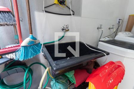 Casa à venda com 115m², 2 quartos e 2 vagasLavanderia