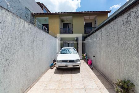 Casa à venda com 115m², 2 quartos e 2 vagasGaragem