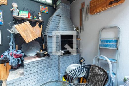 Casa à venda com 115m², 2 quartos e 2 vagasChurrasqueira