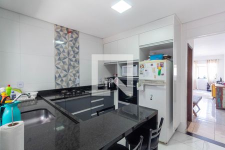 Casa à venda com 115m², 2 quartos e 2 vagasCozinha