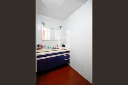Apartamento à venda com 167m², 4 quartos e 2 vagas Apartamento à venda com 167m², 4 quartos e 2 vagasBanheiro da Suíte 1