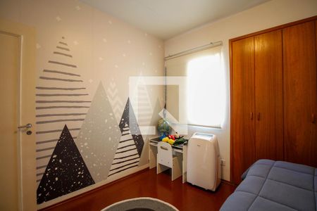 Apartamento à venda com 167m², 4 quartos e 2 vagas Apartamento à venda com 167m², 4 quartos e 2 vagasSuíte 2