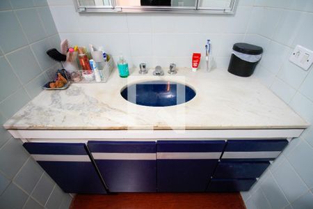 Apartamento à venda com 167m², 4 quartos e 2 vagas Apartamento à venda com 167m², 4 quartos e 2 vagasBanheiro da Suíte 1