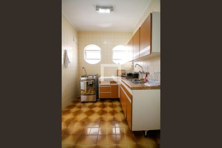 Apartamento à venda com 167m², 4 quartos e 2 vagas Apartamento à venda com 167m², 4 quartos e 2 vagasCozinha