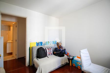 Apartamento à venda com 167m², 4 quartos e 2 vagas Apartamento à venda com 167m², 4 quartos e 2 vagasQuarto 1