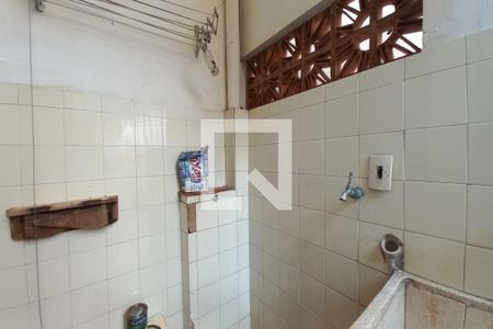 Casa à venda com 131m², 3 quartos e 1 vagaÁrea de Serviço