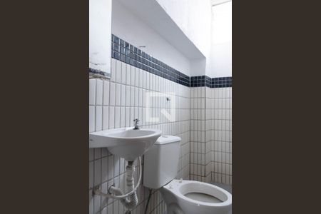 Apartamento para alugar com 48m², 2 quartos e sem vaga Apartamento para alugar com 48m², 2 quartos e sem vagaBanheiro