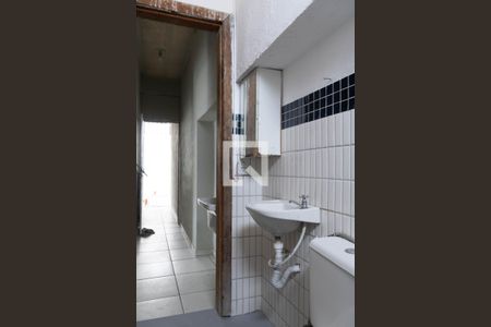 Apartamento para alugar com 48m², 2 quartos e sem vaga Apartamento para alugar com 48m², 2 quartos e sem vagaBanheiro