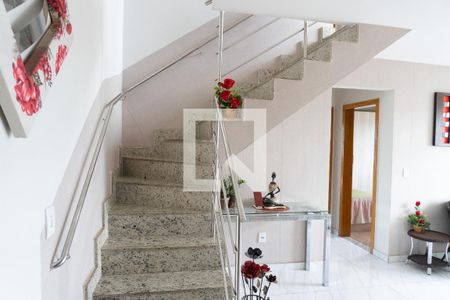 Apartamento à venda com 125m², 3 quartos e 2 vagasEscada