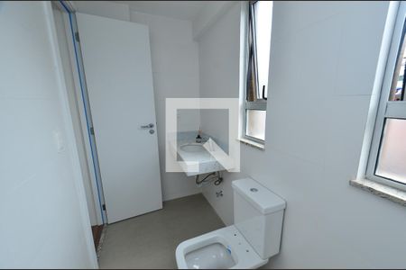 Apartamento à venda com 60m², 2 quartos e 2 vagasBanheiro Quarto 1