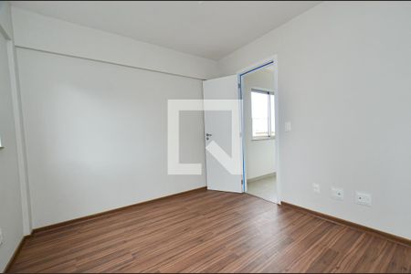 Quarto 1 de apartamento à venda com 2 quartos, 60m² em Santo Antônio, Belo Horizonte