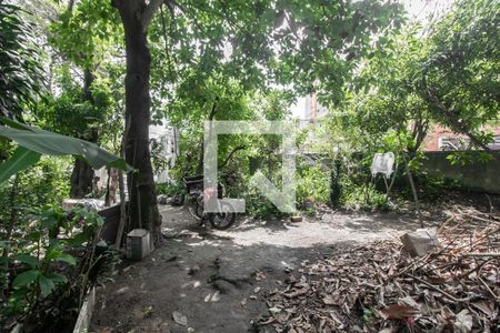 Casa à venda com 420m², 3 quartos e 5 vagasQuintal