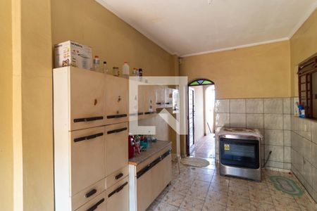 Casa à venda com 220m², 4 quartos e 3 vagas Casa à venda com 220m², 4 quartos e 3 vagas Cozinha 02