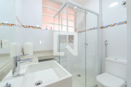 Banheiro da Suíte de apartamento para alugar com 2 quartos, 56m² em Centro, São Paulo