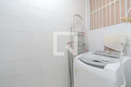 Apartamento para alugar com 56m², 2 quartos e sem vaga Apartamento para alugar com 56m², 2 quartos e sem vagaCozinha e Área de Serviço