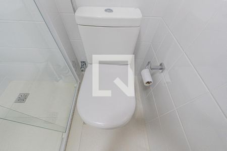 Banheiro da Suíte de apartamento para alugar com 2 quartos, 56m² em Centro, São Paulo