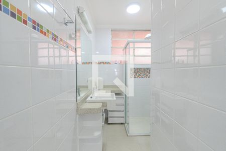 Banheiro da Suíte de apartamento para alugar com 2 quartos, 56m² em Centro, São Paulo