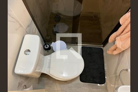 Casa à venda com 260m², 4 quartos e sem vagaBanheiro 1