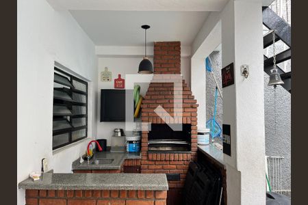 Casa à venda com 260m², 4 quartos e sem vagaÁrea comum - Churrasqueira