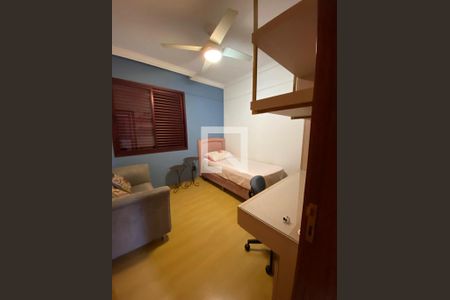 Apartamento à venda com 140m², 4 quartos e 3 vagasQuarto