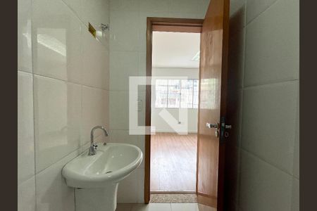 Casa à venda com 220m², 4 quartos e 3 vagas Casa à venda com 220m², 4 quartos e 3 vagasBanheiro da Suíte 2