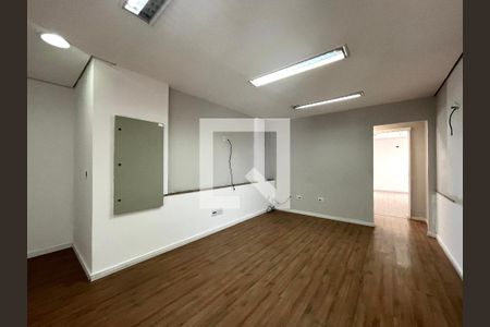 Casa à venda com 220m², 4 quartos e 3 vagas Casa à venda com 220m², 4 quartos e 3 vagasSala 2