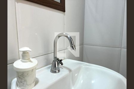 Casa à venda com 220m², 4 quartos e 3 vagas Casa à venda com 220m², 4 quartos e 3 vagasBanheiro da Suíte 1