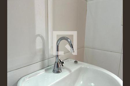 Casa à venda com 220m², 4 quartos e 3 vagas Casa à venda com 220m², 4 quartos e 3 vagasBanheiro da Suíte 2