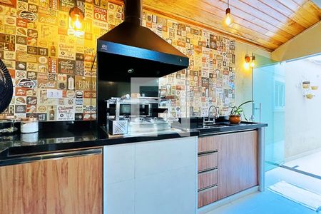 Casa de condomínio à venda com 254m², 3 quartos e 4 vagasÁrea da Churrasqueira