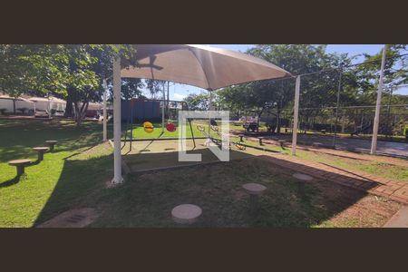 Apartamento para alugar com 49m², 2 quartos e 1 vaga Apartamento para alugar com 49m², 2 quartos e 1 vagaPlayground