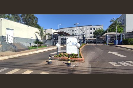 Apartamento para alugar com 49m², 2 quartos e 1 vaga Apartamento para alugar com 49m², 2 quartos e 1 vagaFachada